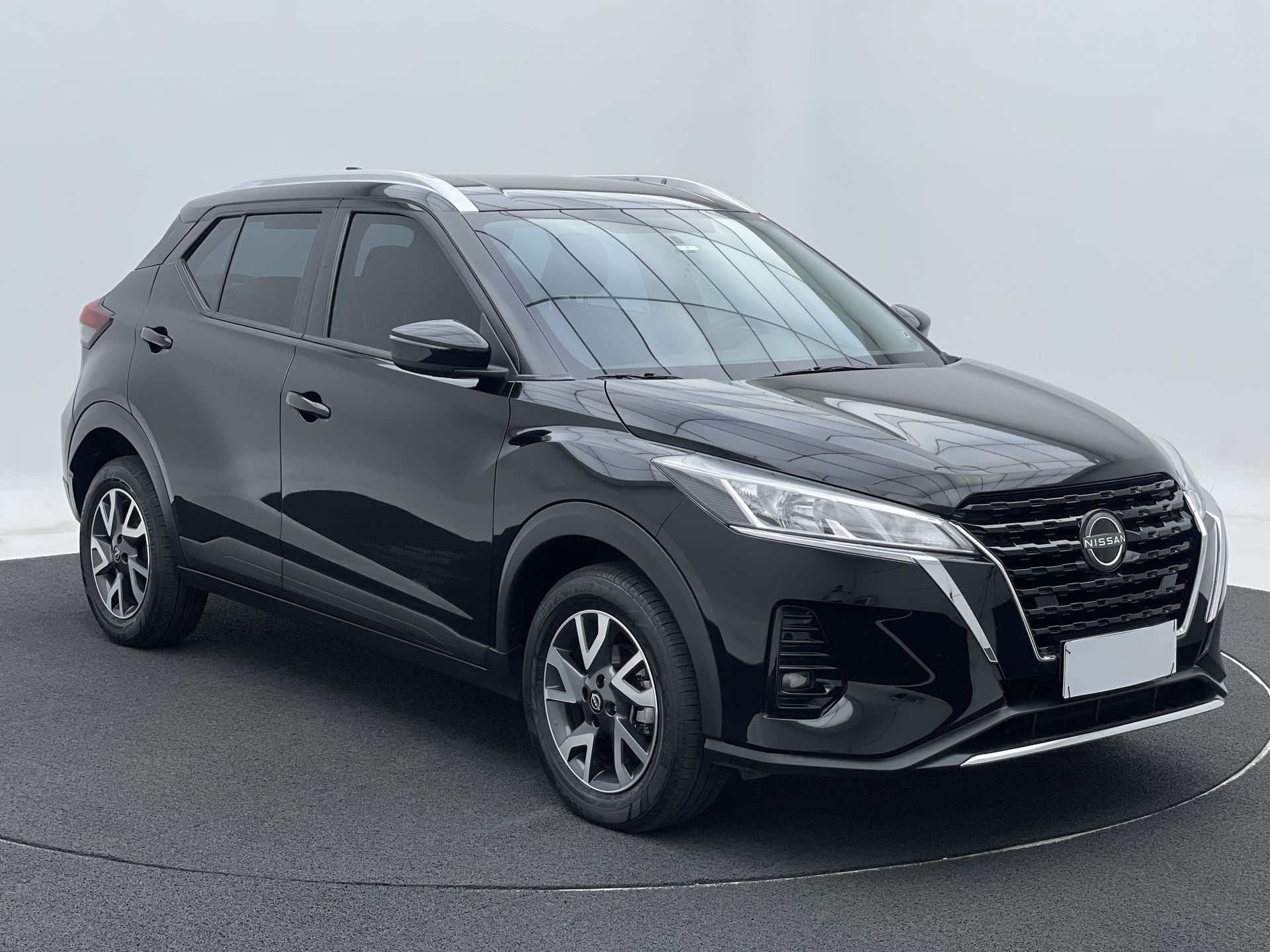 KICKS Sense 1.6 16V Flex Aut.