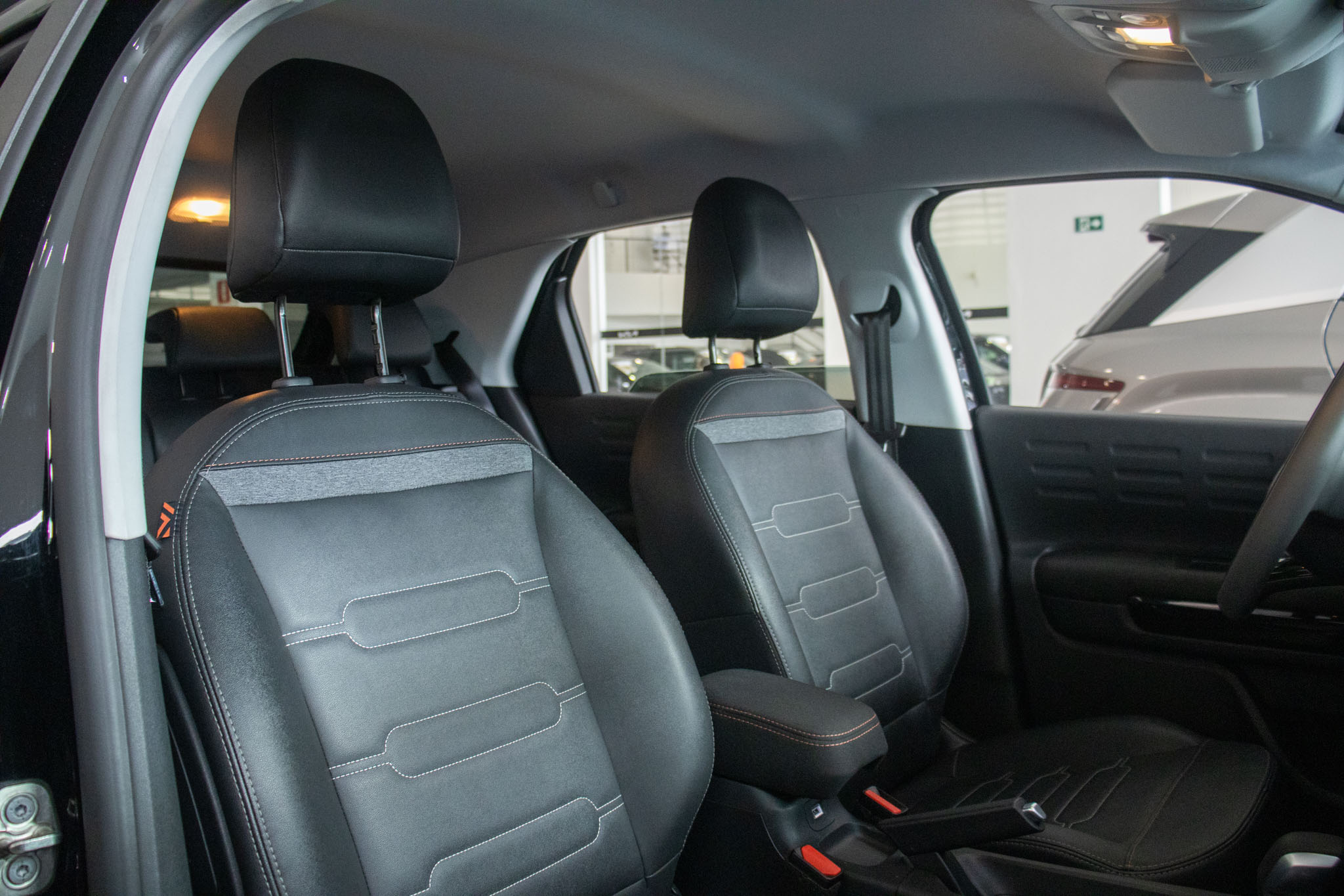 Citroën-C4 CACTUS-C4 CACTUS NOIR 1.6 Turbo Flex Aut.