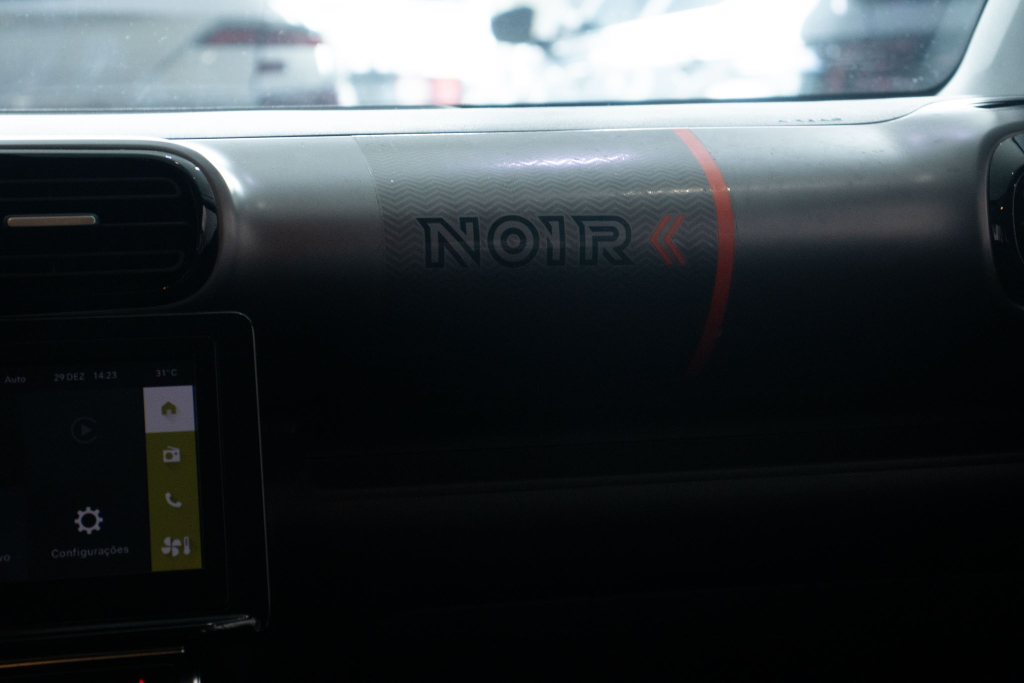 Citroën-C4 CACTUS-C4 CACTUS NOIR 1.6 Turbo Flex Aut.