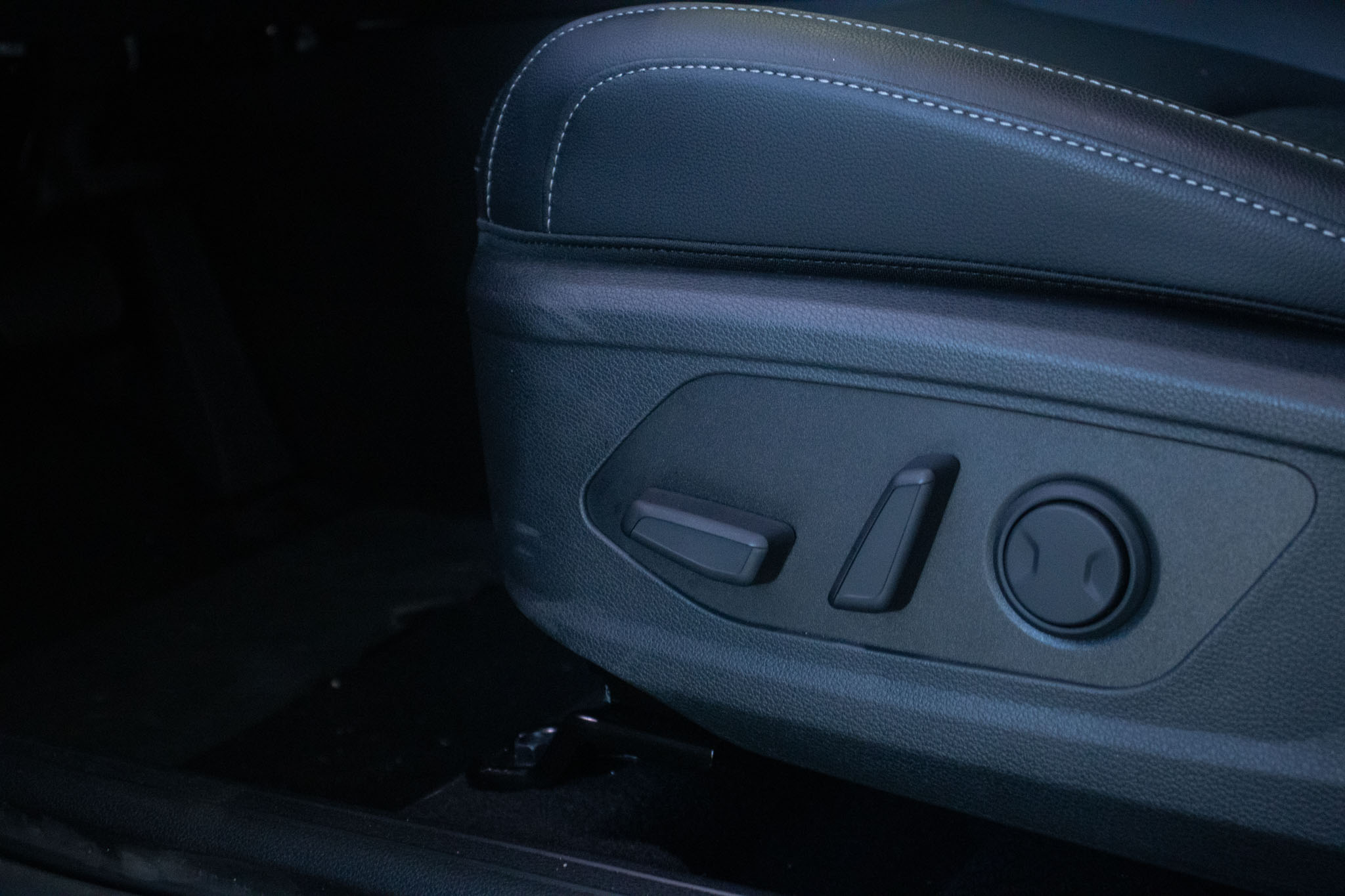 Kia Motors-SPORTAGE-Sportage EX Prestige 1.6 T-GDI (Híbrido)