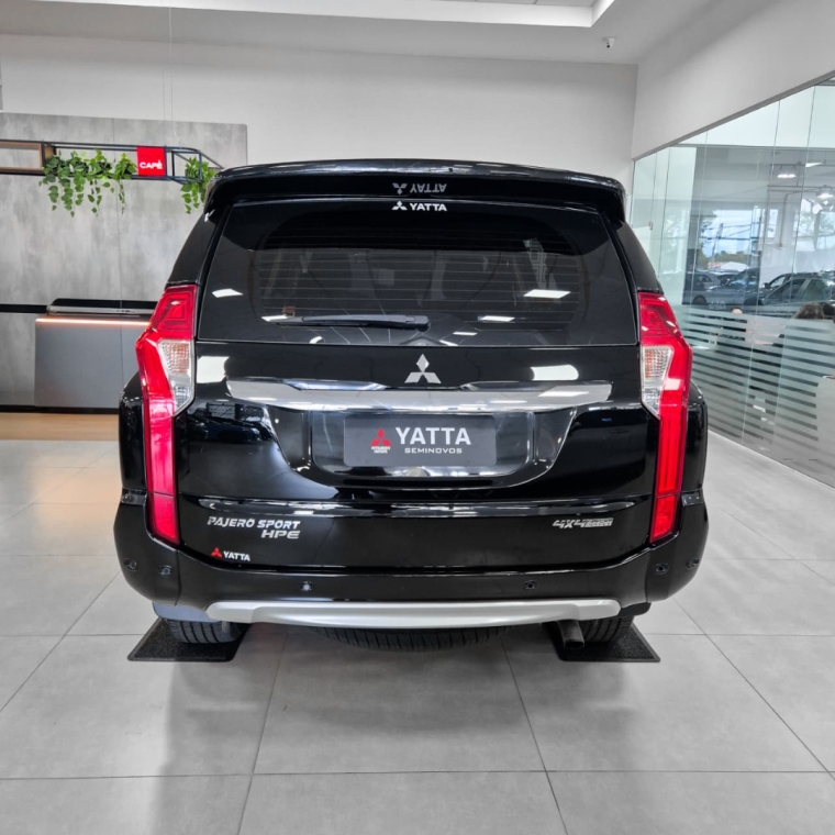 Mitsubishi-PAJERO SPORT-2.4 16V MIVEC TURBO DIESEL HPE AWD AUTOMÁTICO
