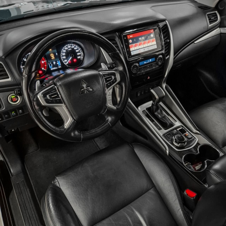 Mitsubishi-PAJERO SPORT-2.4 16V MIVEC TURBO DIESEL HPE AWD AUTOMÁTICO