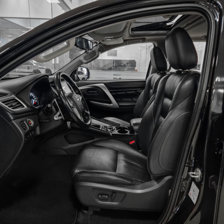 Mitsubishi-PAJERO SPORT-2.4 16V MIVEC TURBO DIESEL HPE AWD AUTOMÁTICO