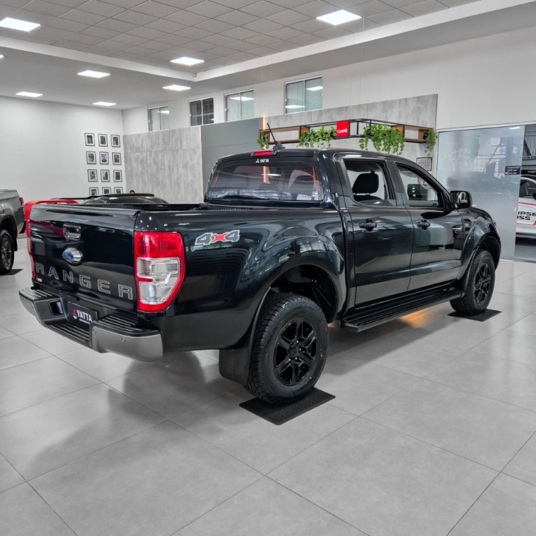 Ford-RANGER-2.2 XLS 4X4 CD 16V DIESEL 4P AUTOMÁTICO