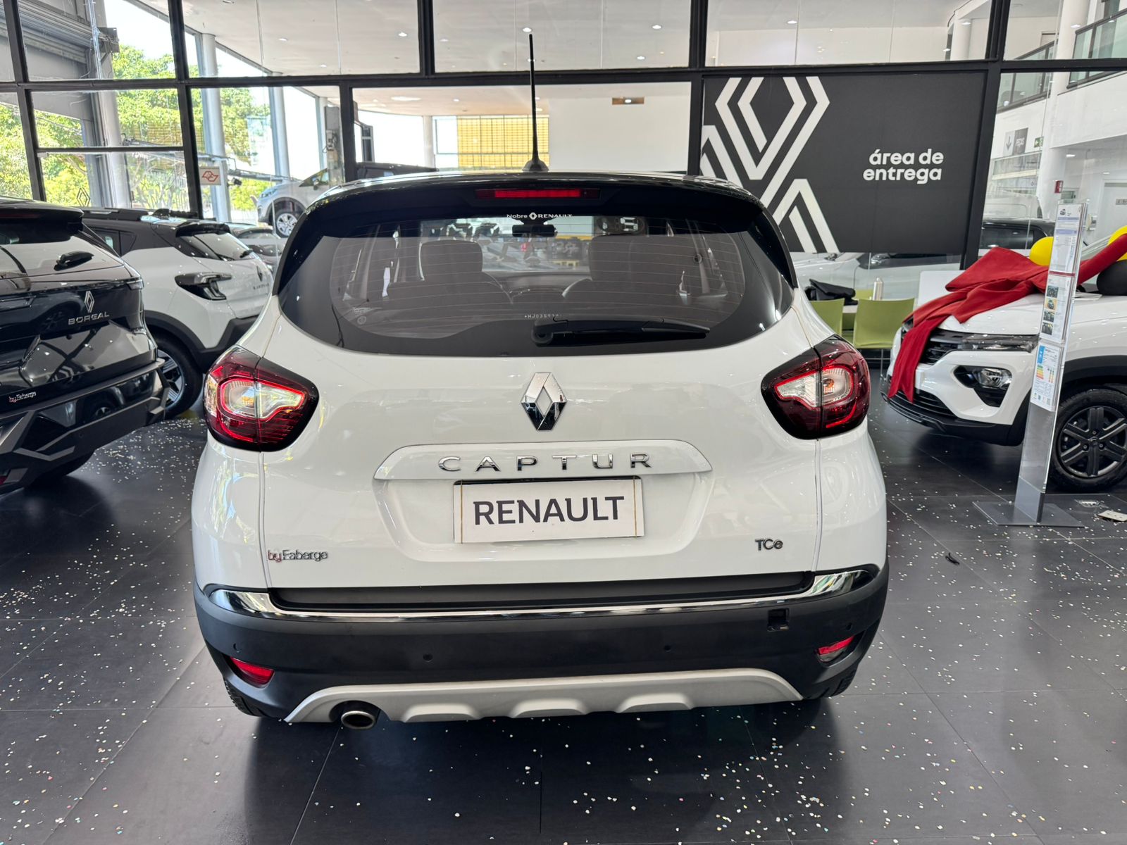 Renault-CAPTUR-CAPTUR Intense 1.3 TB 16V Flex 5p Aut.