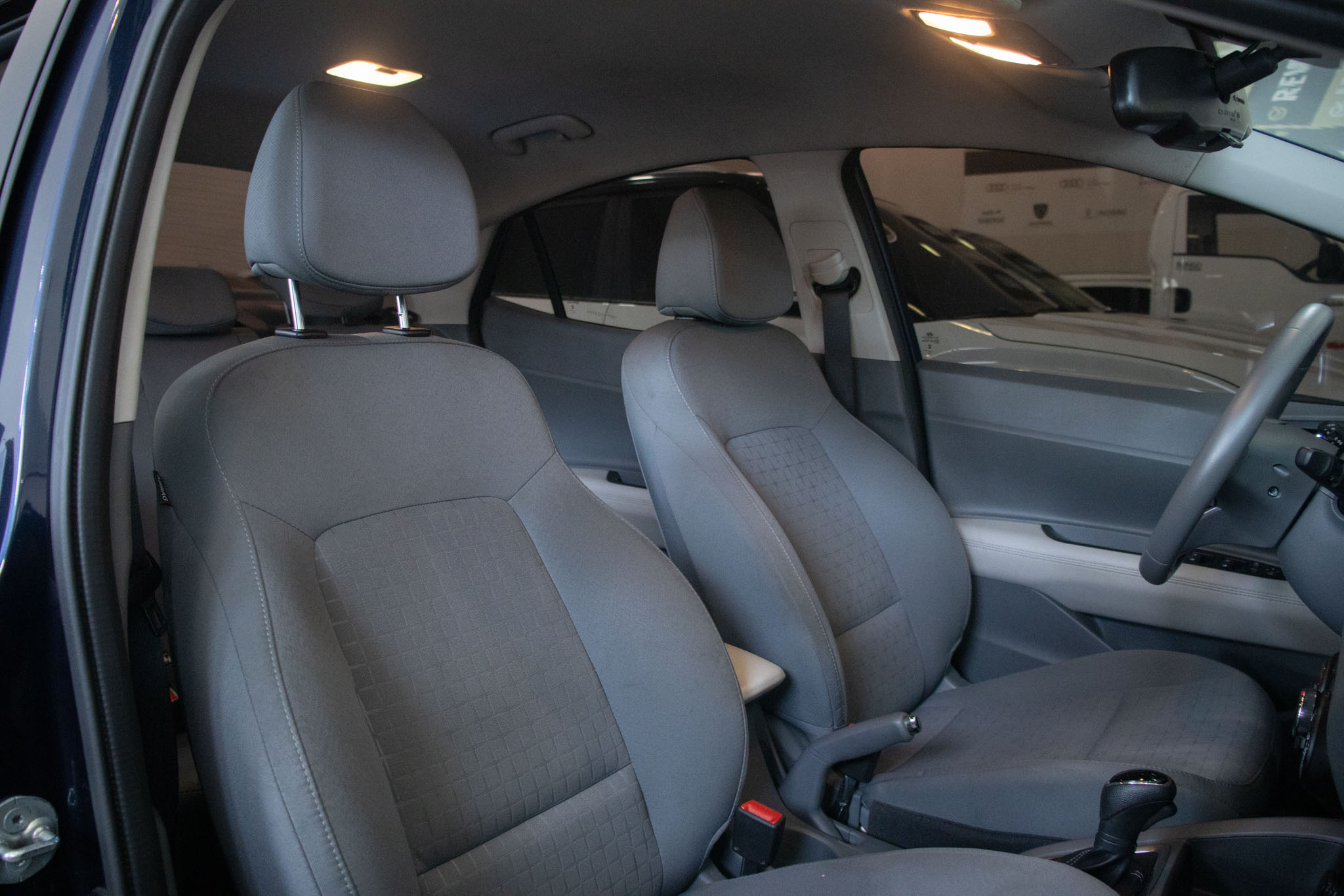 Hyundai-HB20S-HB20S Platinum Plus 1.0 TB Flex 12V Aut.