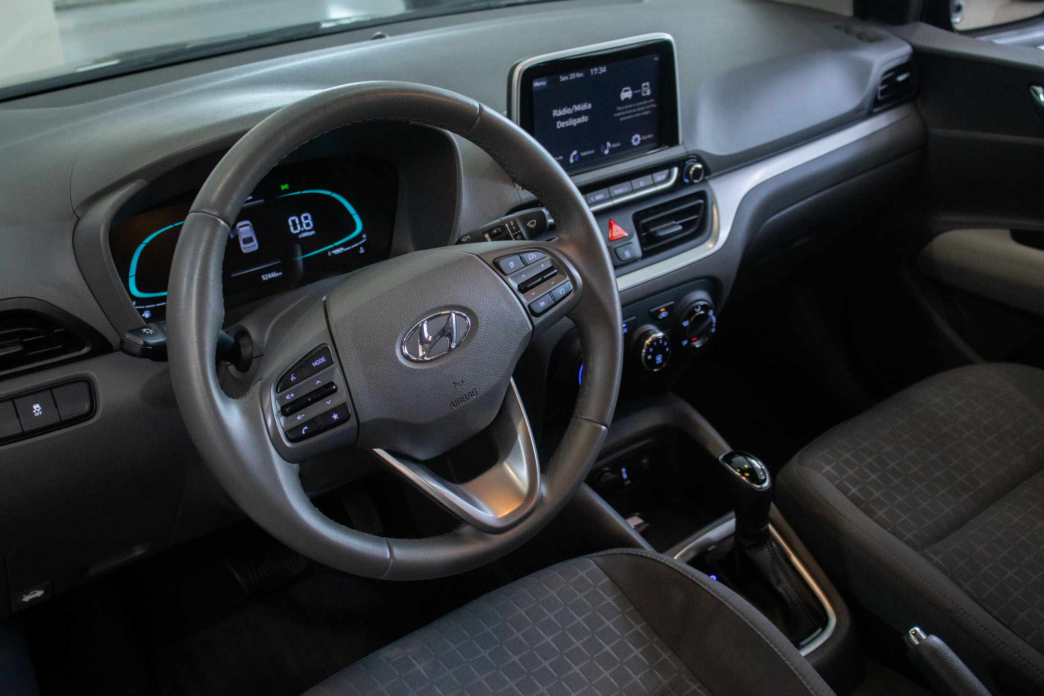 Hyundai-HB20S-HB20S Platinum Plus 1.0 TB Flex 12V Aut.