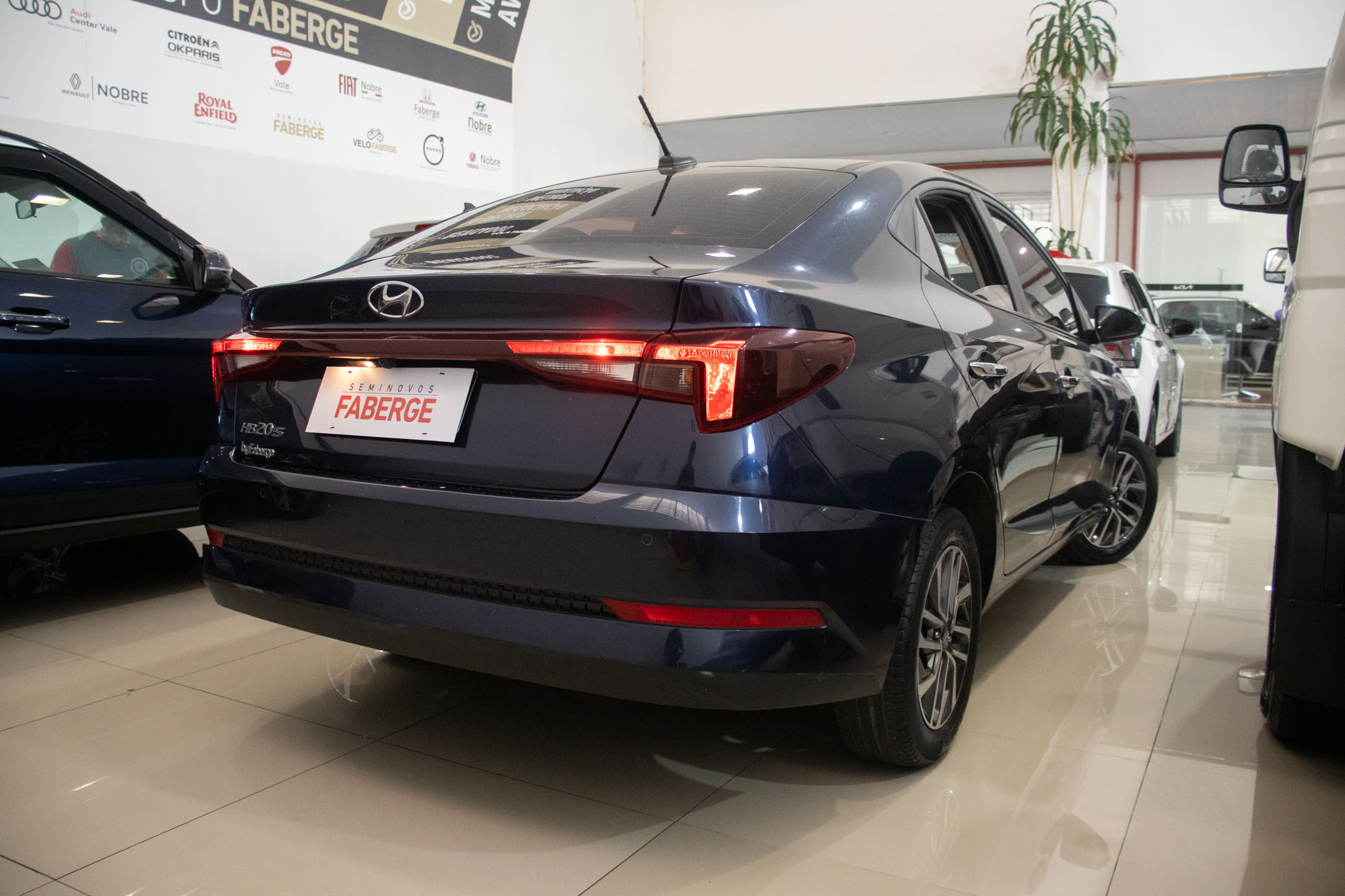 Hyundai-HB20S-HB20S Limited Plus 1.0  Flex 12V Mec.