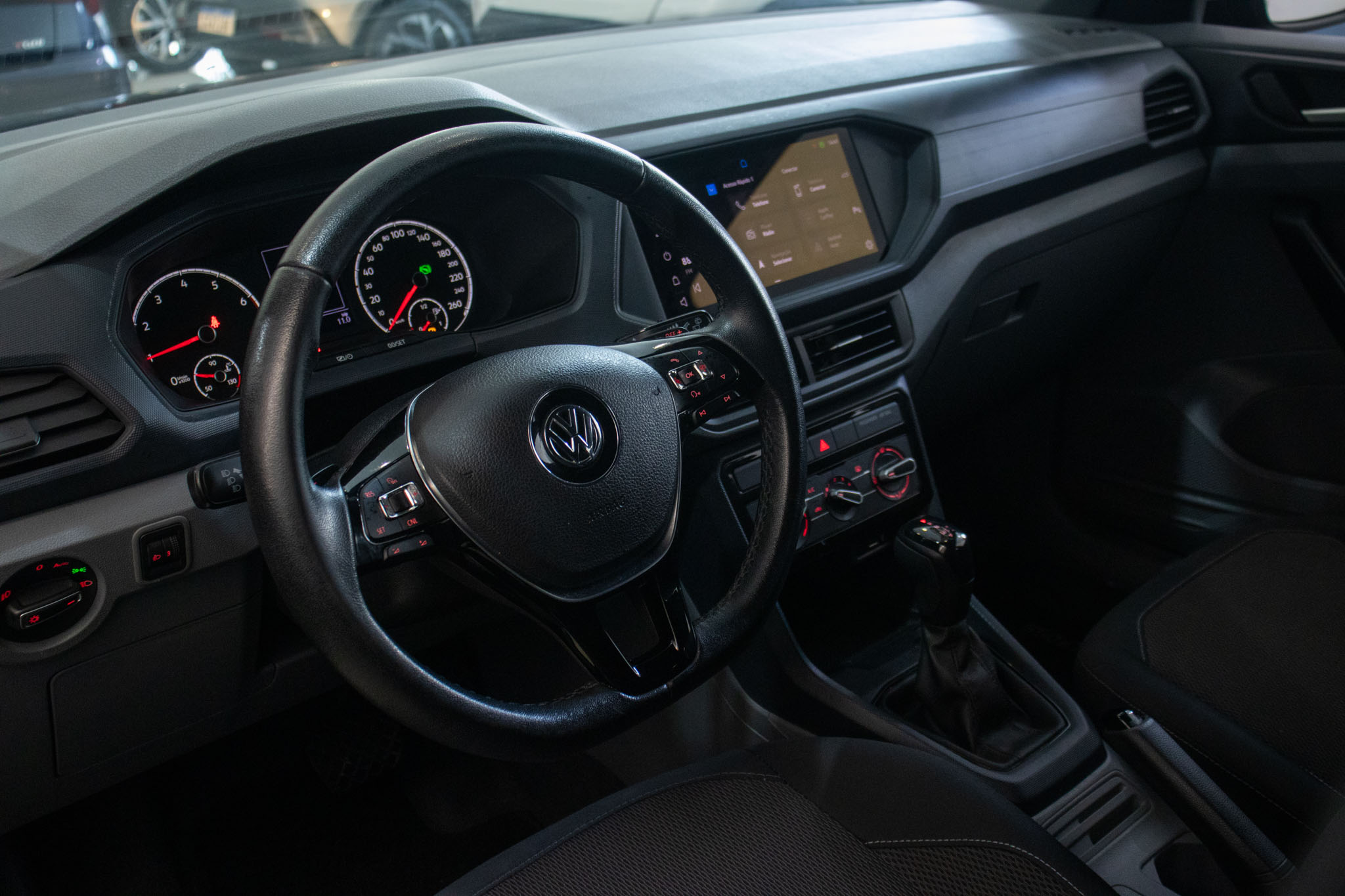 VW - Volkswagen-T-Cross-T-Cross 200 TSI 1.0  Flex 12V 5p Aut.