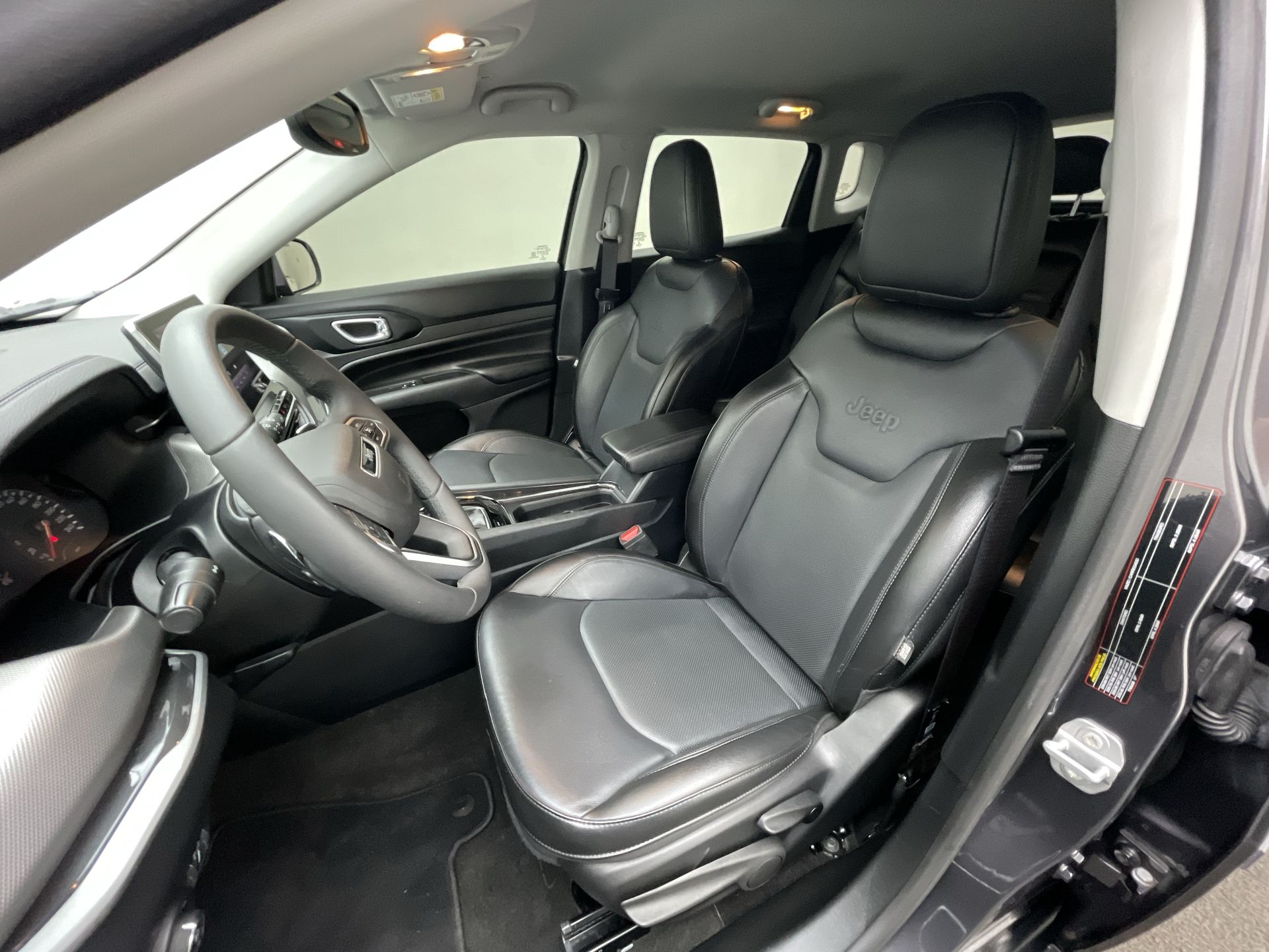 COMPASS LONG. T270 1.3 TB 4x2 Flex Aut.