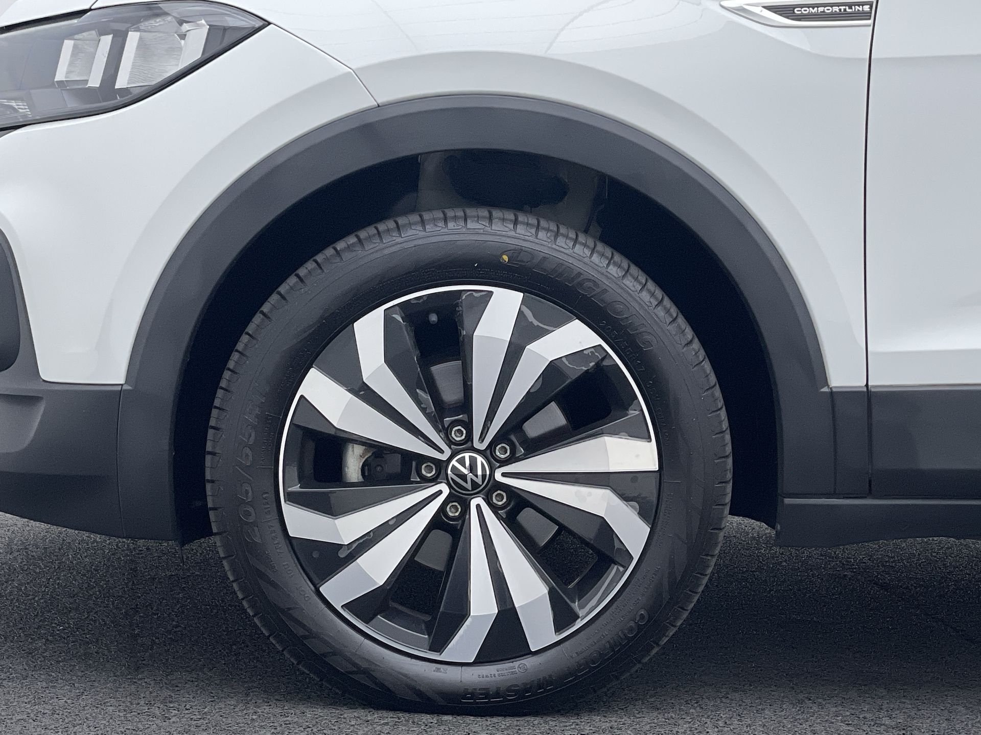 VW - Volkswagen-T-Cross-T-Cross Comfor. 200 TSI 1.0 Flex 5p Aut.