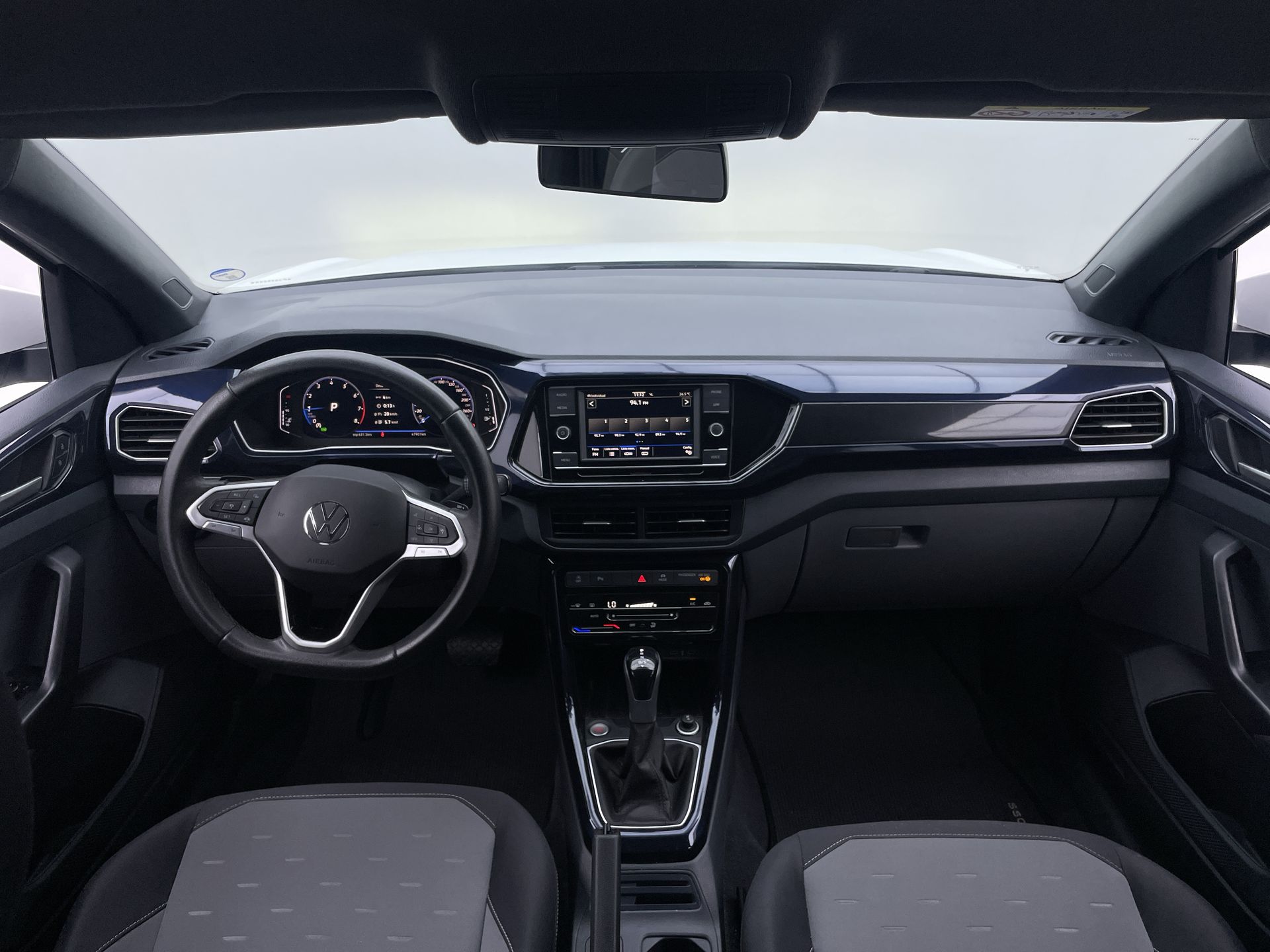 VW - Volkswagen-T-Cross-T-Cross Comfor. 200 TSI 1.0 Flex 5p Aut.