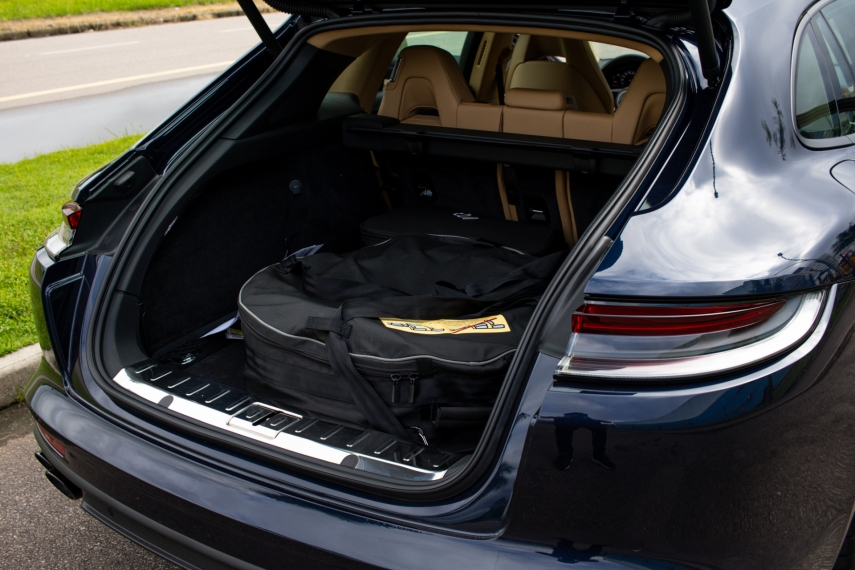 Porsche-PANAMERA-2.9 V6 E-HYBRID 4 SPORT TURISMO PDK