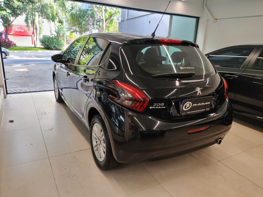 Peugeot-208-1.6 ACTIVE PACK 16V FLEX 4P AUTOMÁTICO