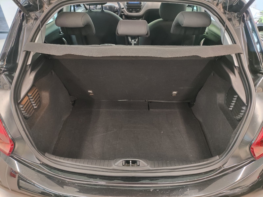 Peugeot-208-1.6 ACTIVE PACK 16V FLEX 4P AUTOMÁTICO