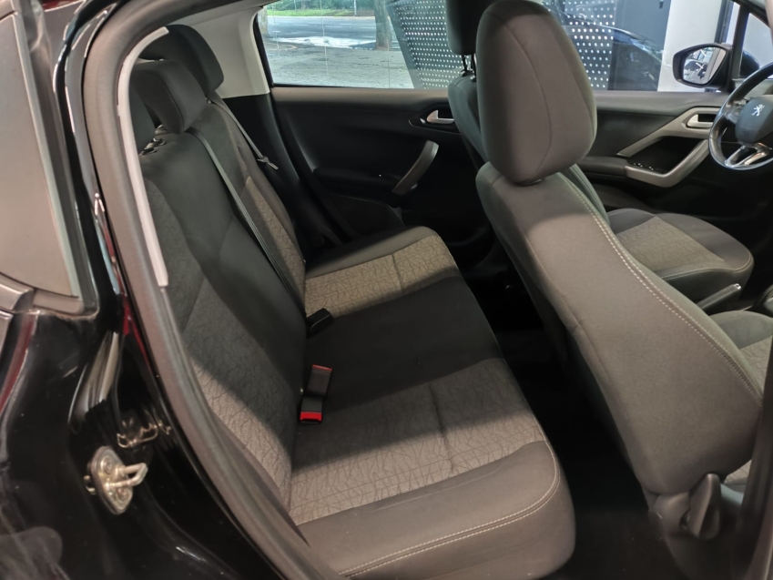 Peugeot-208-1.6 ACTIVE PACK 16V FLEX 4P AUTOMÁTICO
