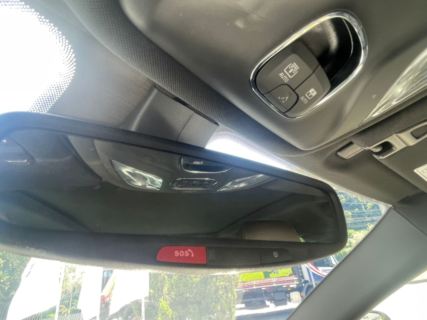 Jeep-COMMANDER-1.3 T270 TURBO FLEX OVERLAND AT6