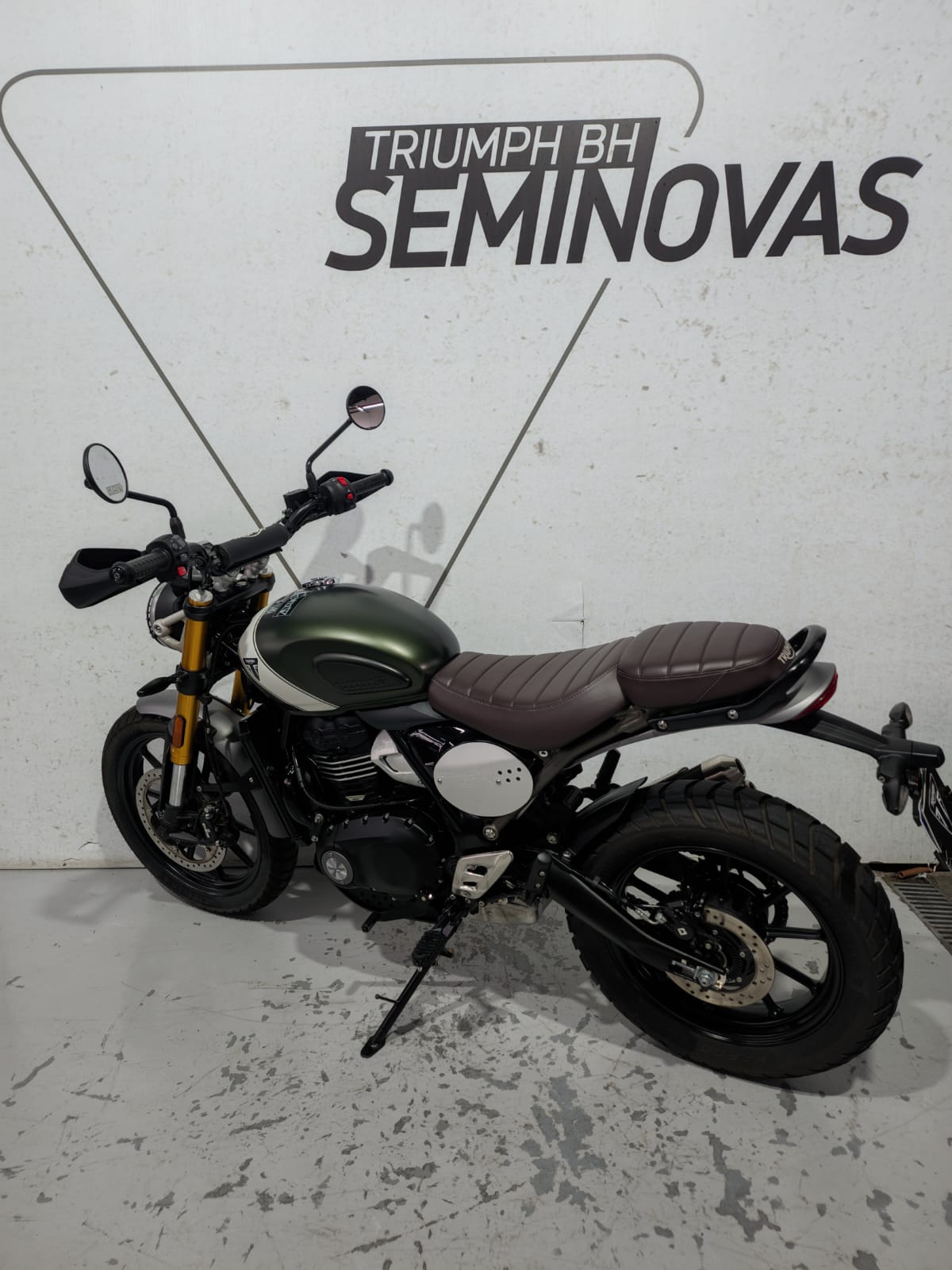 TRIUMPH-SCRAMBLER-SCRAMBLER 400X