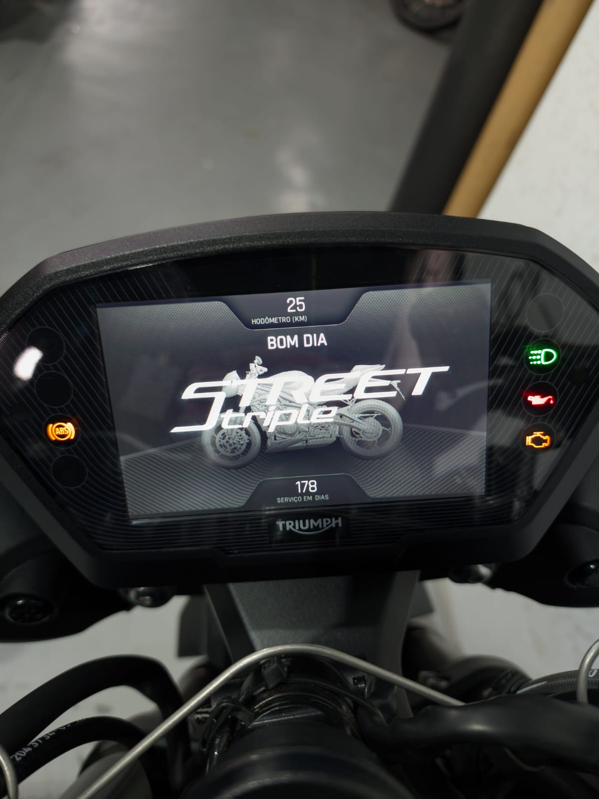 TRIUMPH-STREET-STREET TRIPLE 765 RS