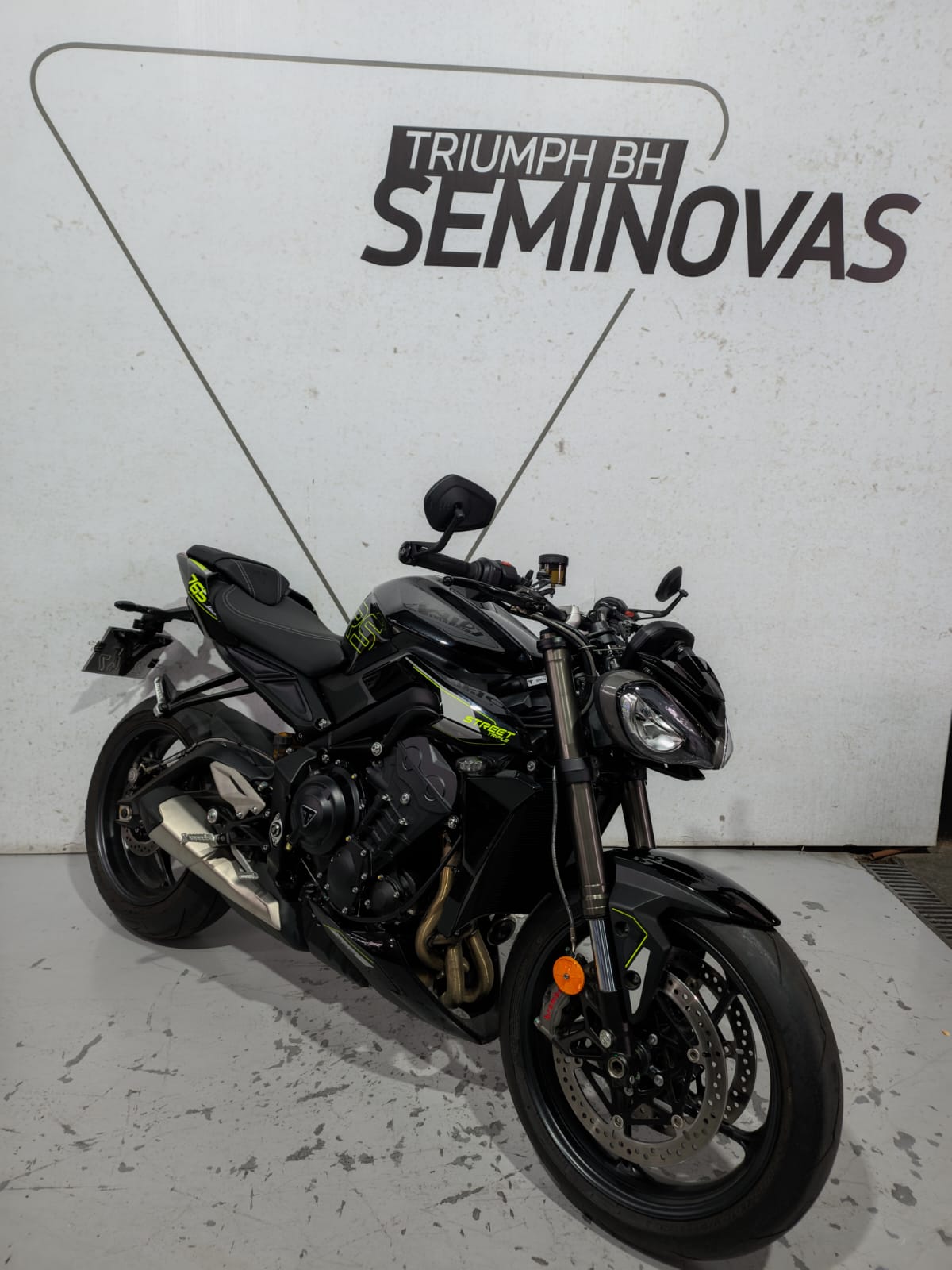 TRIUMPH-STREET-STREET TRIPLE 765 RS