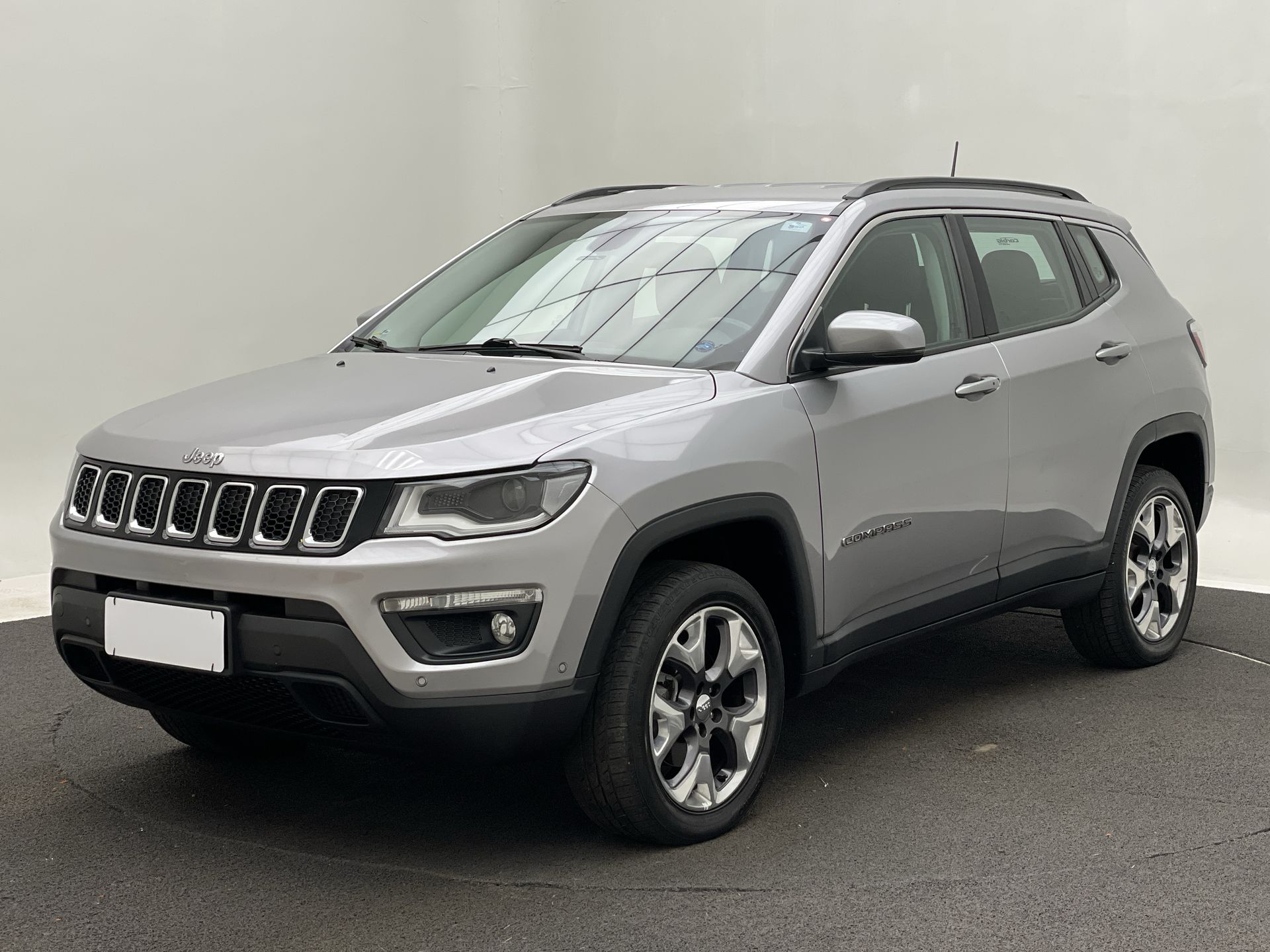 Jeep-COMPASS-COMPASS LONGITUDE 2.0 4x4 Dies. 16V Aut.