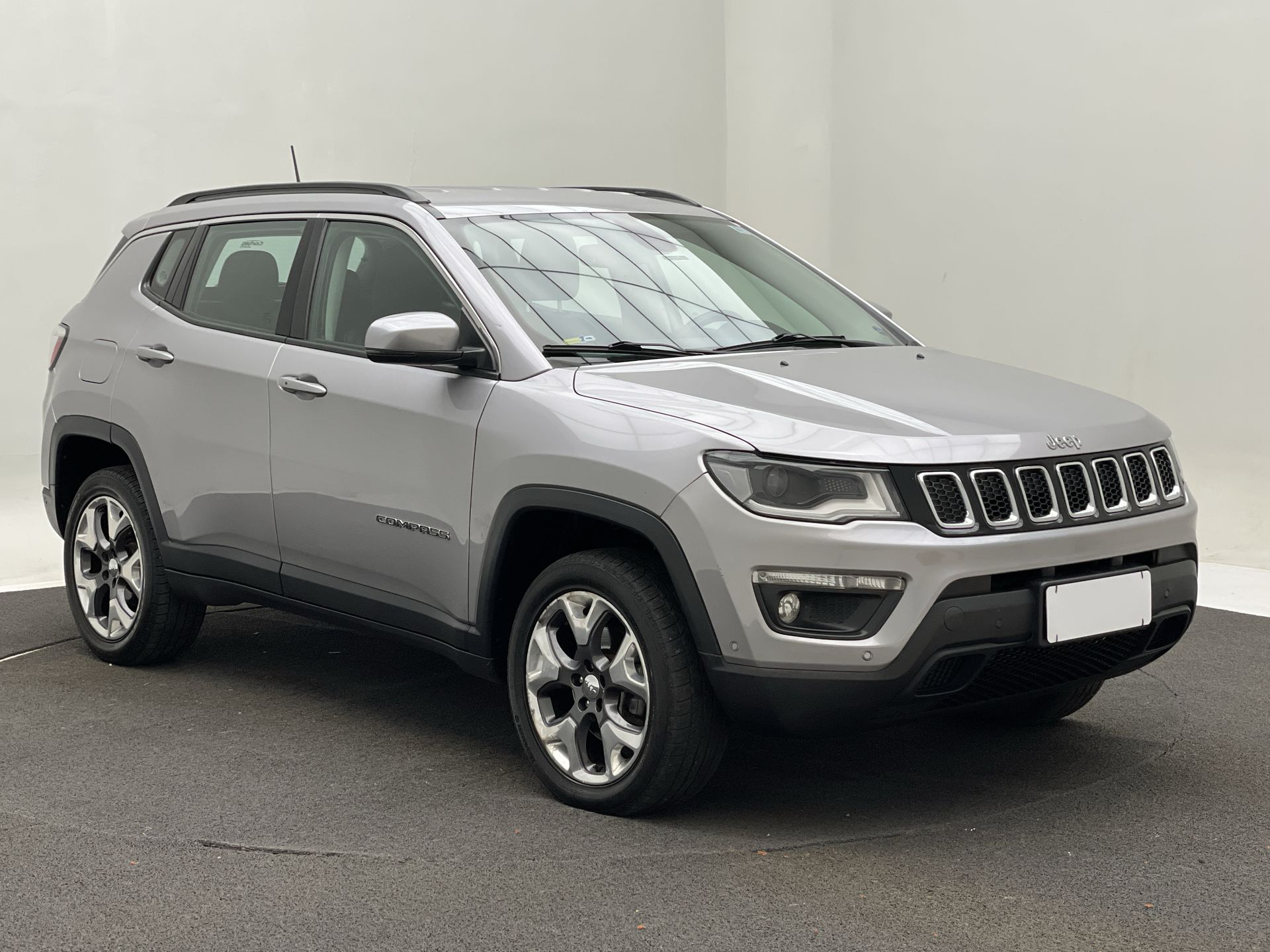 Jeep-COMPASS-COMPASS LONGITUDE 2.0 4x4 Dies. 16V Aut.