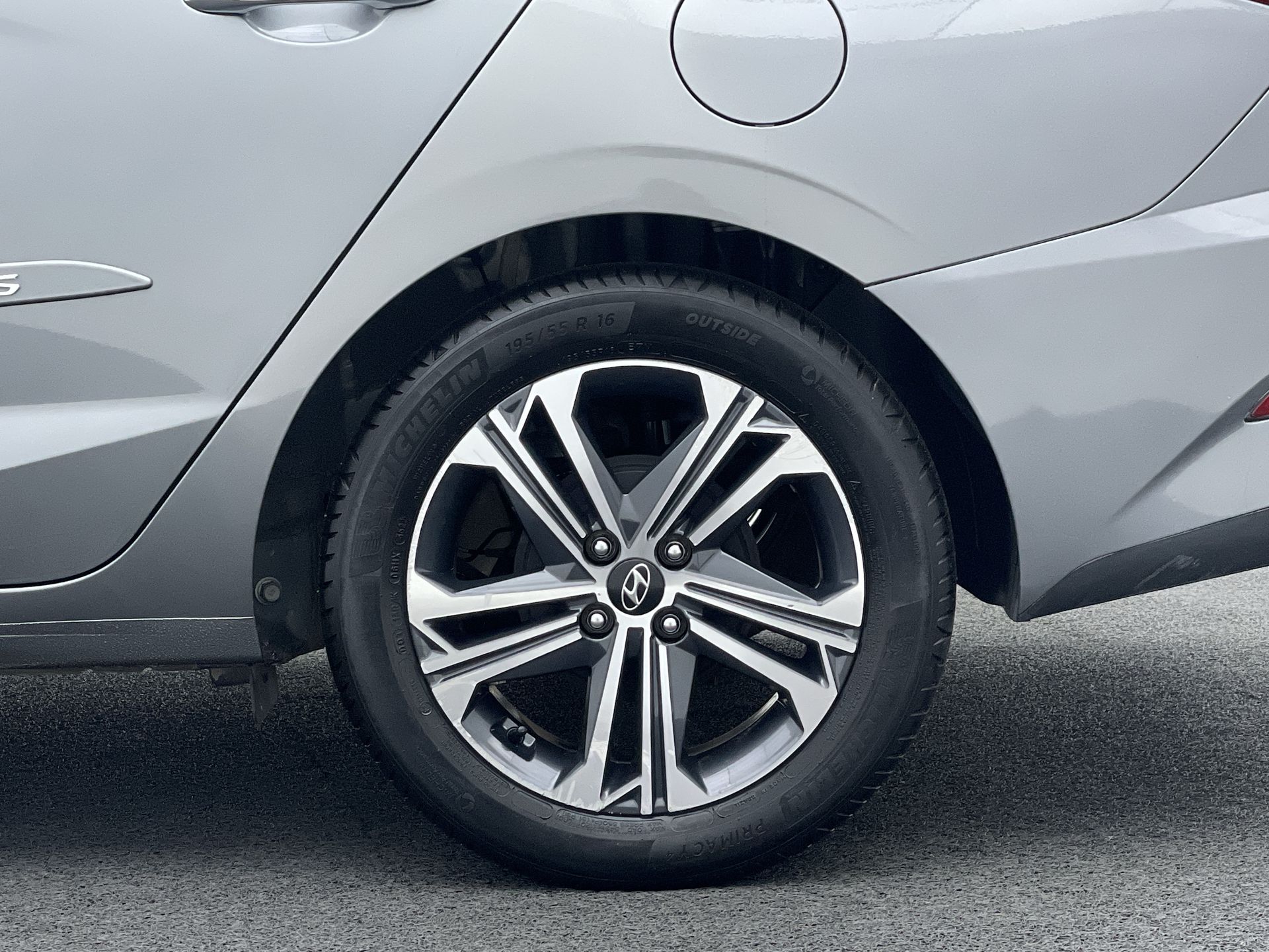 HB20S Platinum Plus 1.0 TB Flex 12V Aut.