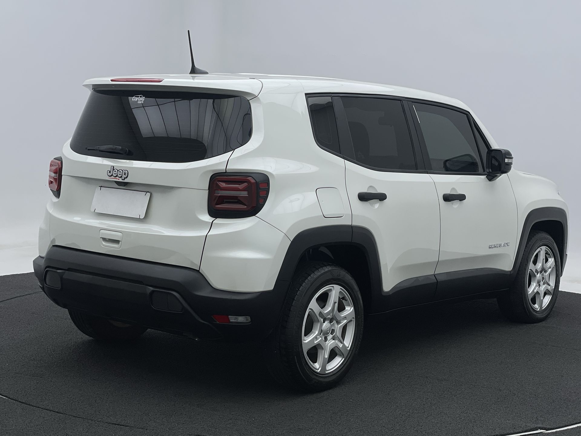 Renegade T270 1.3 TB 4x2 Flex Aut.