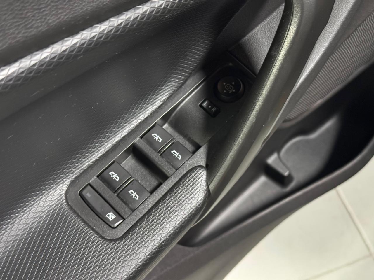 GM - Chevrolet-TRACKER-TRACKER LT 1.0 Turbo 12V Flex Aut.