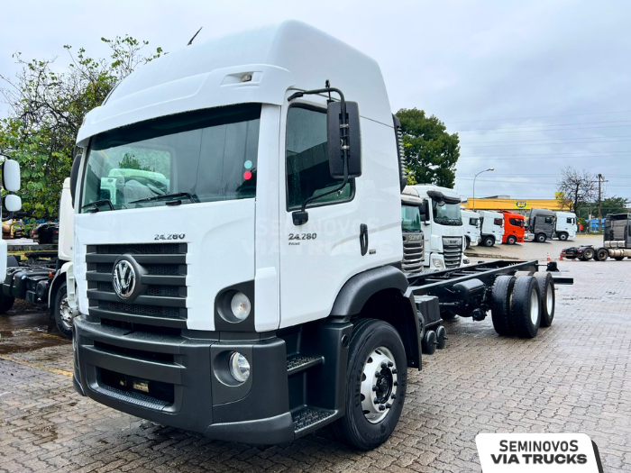 VOLKSWAGEN-24-280-24-280 E Constel. 6x2 2p (diesel)(E5)