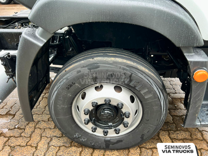 VOLKSWAGEN-24-280-24-280 E Constel. 6x2 2p (diesel)(E5)