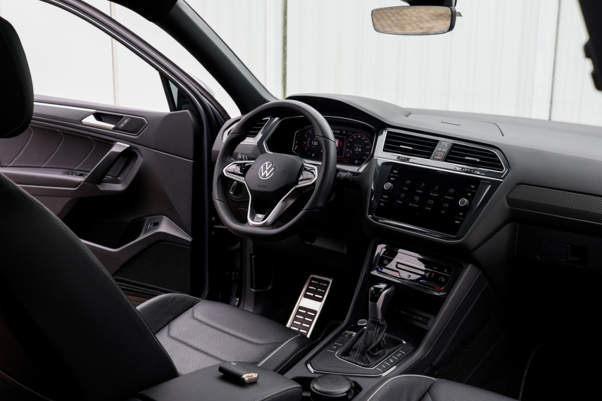 VW - Volkswagen-TIGUAN-2.0 300 TSI GASOLINA ALLSPACE R-LINE AUTOMÁTICO