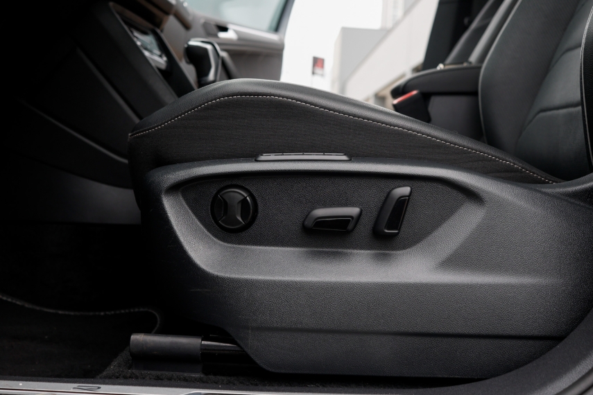 VW - Volkswagen-TIGUAN-2.0 300 TSI GASOLINA ALLSPACE R-LINE AUTOMÁTICO