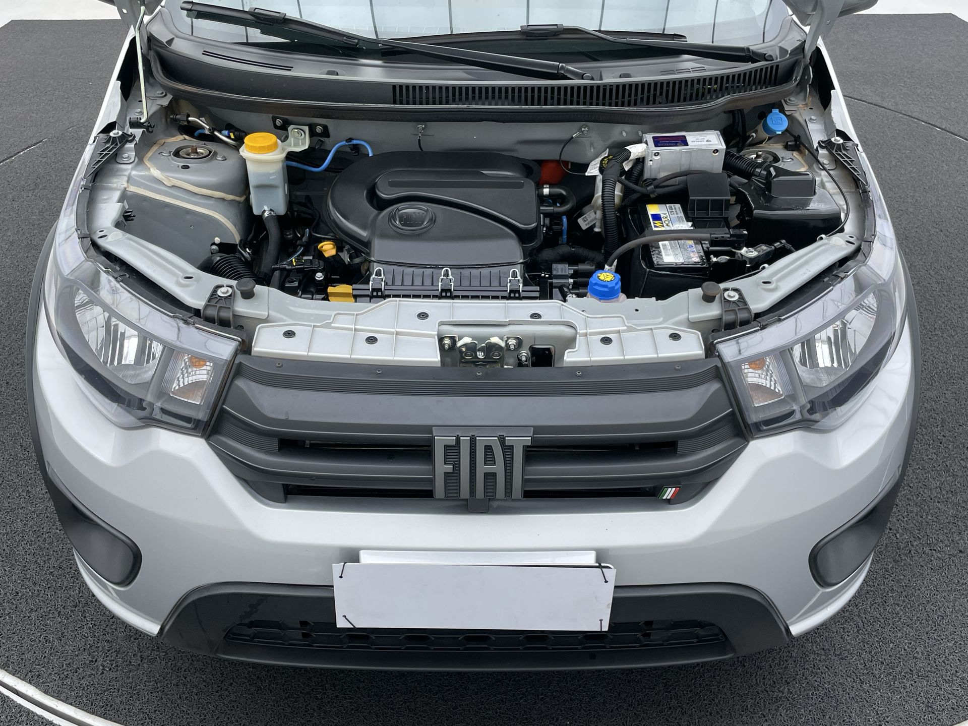 Fiat-MOBI-MOBI TREKKING 1.0 Flex 5p.