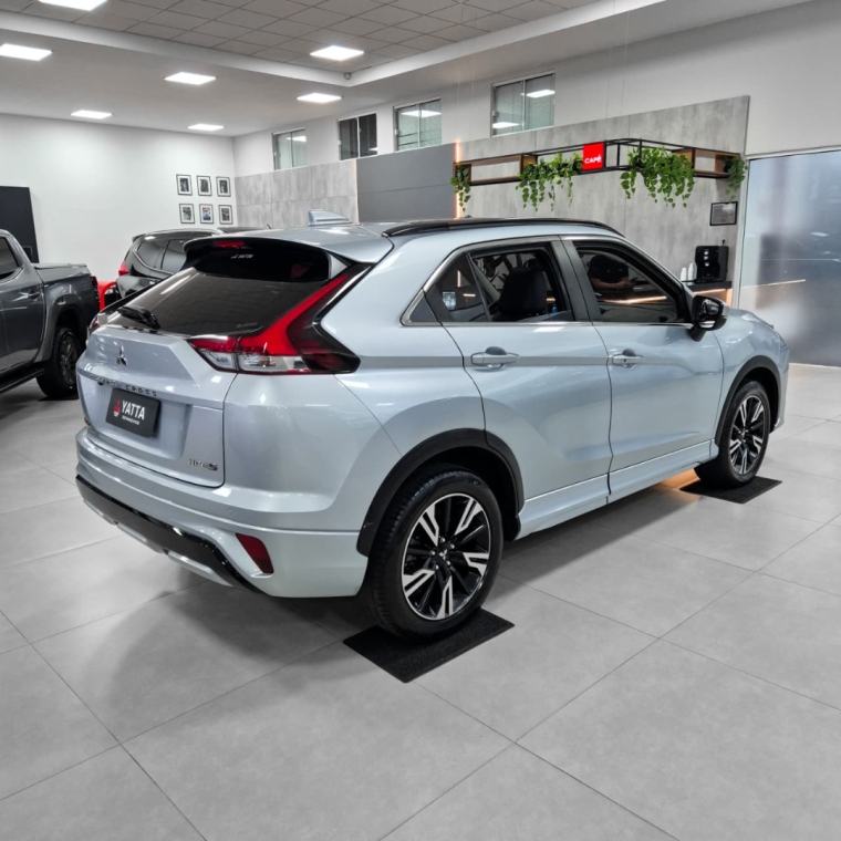 Mitsubishi-ECLIPSE CROSS-1.5 MIVEC TURBO GASOLINA HPE-S S-AWC CVT