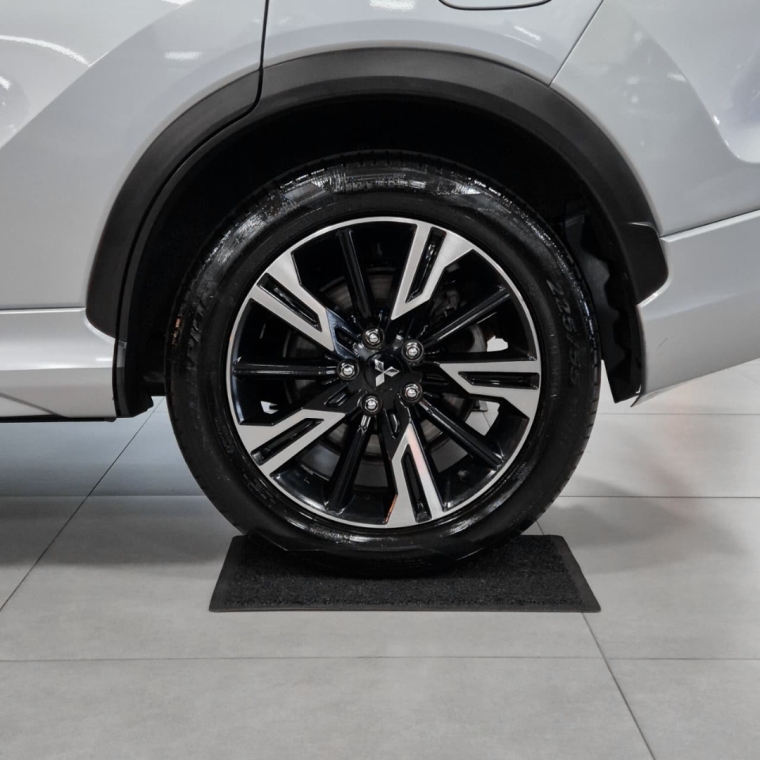 Mitsubishi-ECLIPSE CROSS-1.5 MIVEC TURBO GASOLINA HPE-S S-AWC CVT