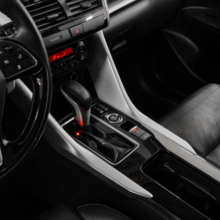 Mitsubishi-ECLIPSE CROSS-1.5 MIVEC TURBO GASOLINA HPE-S S-AWC CVT