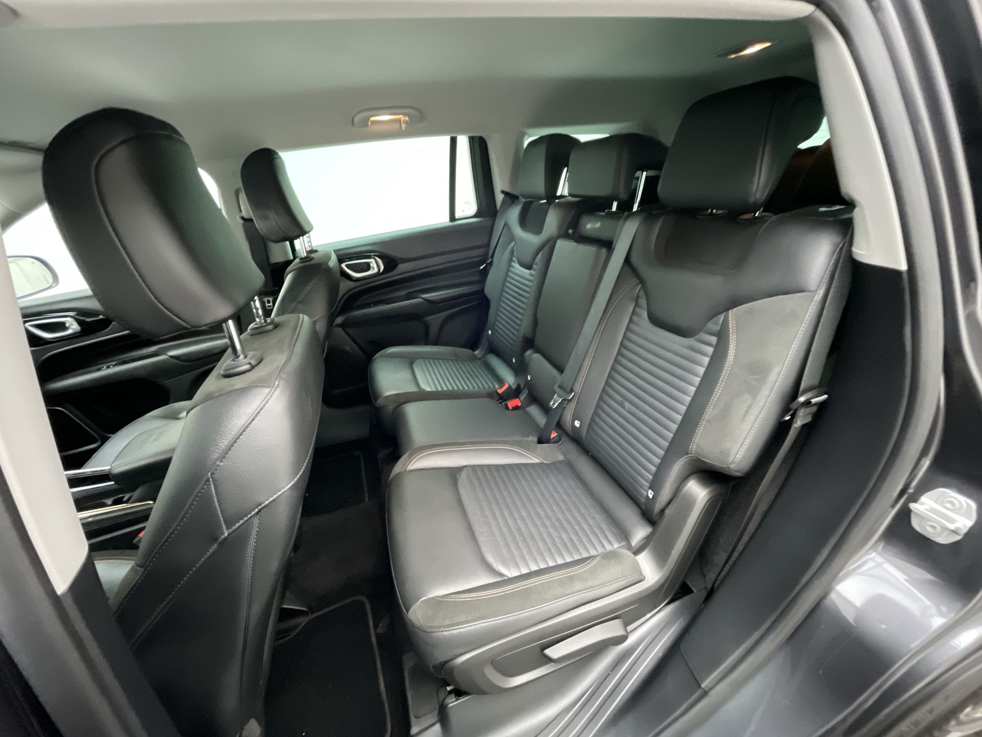 Jeep-COMMANDER-Commander Limited T270 1.3 TB Flex Aut.