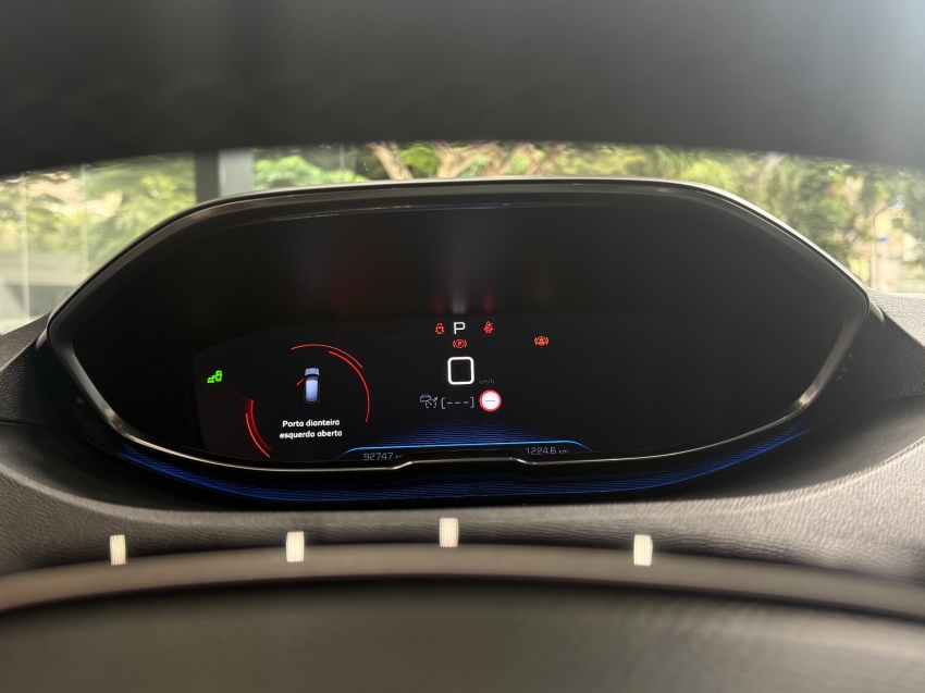 Peugeot-3008-1.6 GRIFFE PACK THP 16V GASOLINA 4P AUTOMÁTICO