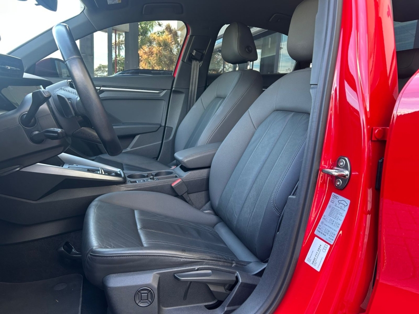 Audi-A3-1.4 35 TFSI GASOLINA SEDAN S LINE LIMITED TIPTRONIC