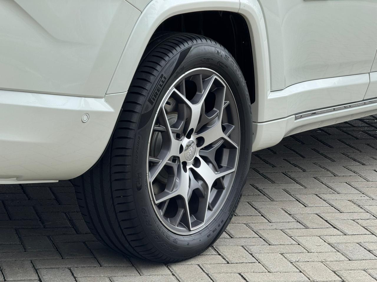 Jeep-COMMANDER-Commander Overland T270 1.3 TB Flex Aut.