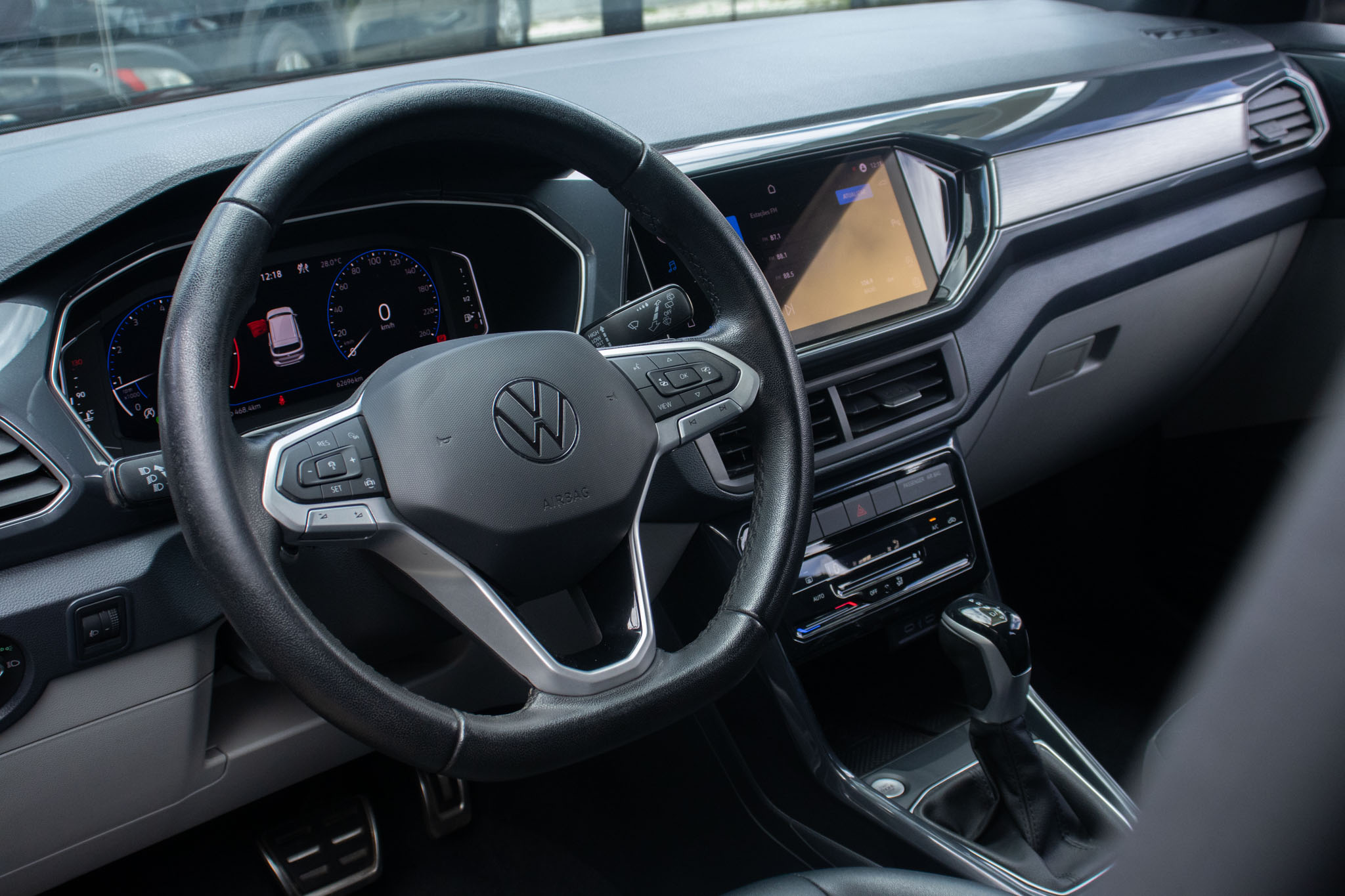 VW - Volkswagen-T-Cross-T-Cross Hig. 250 TSI 1.4 Flex 16V 5p Aut