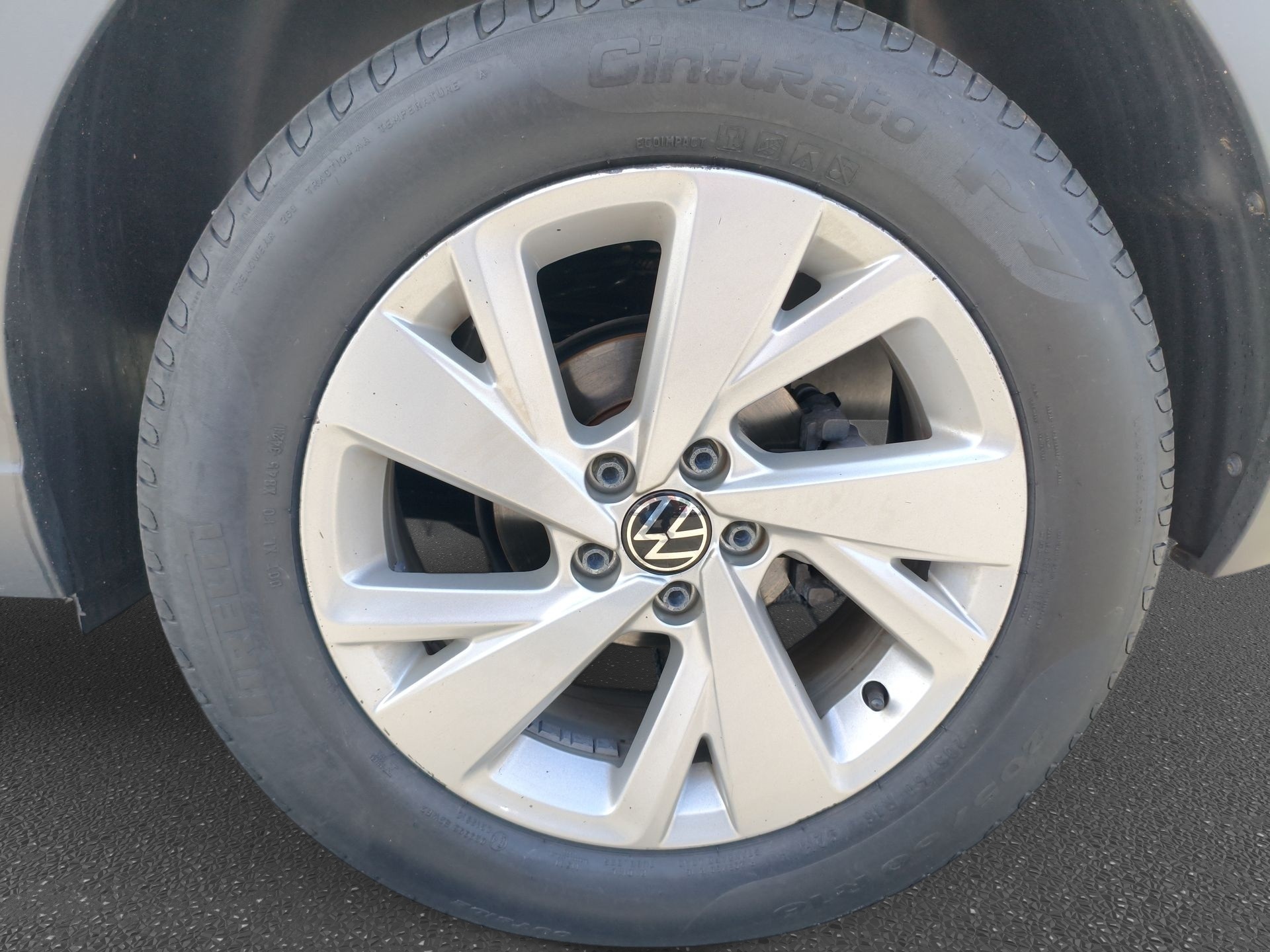 VW - Volkswagen-Nivus-Nivus Comfortline 1.0 200 TSI Flex Aut.