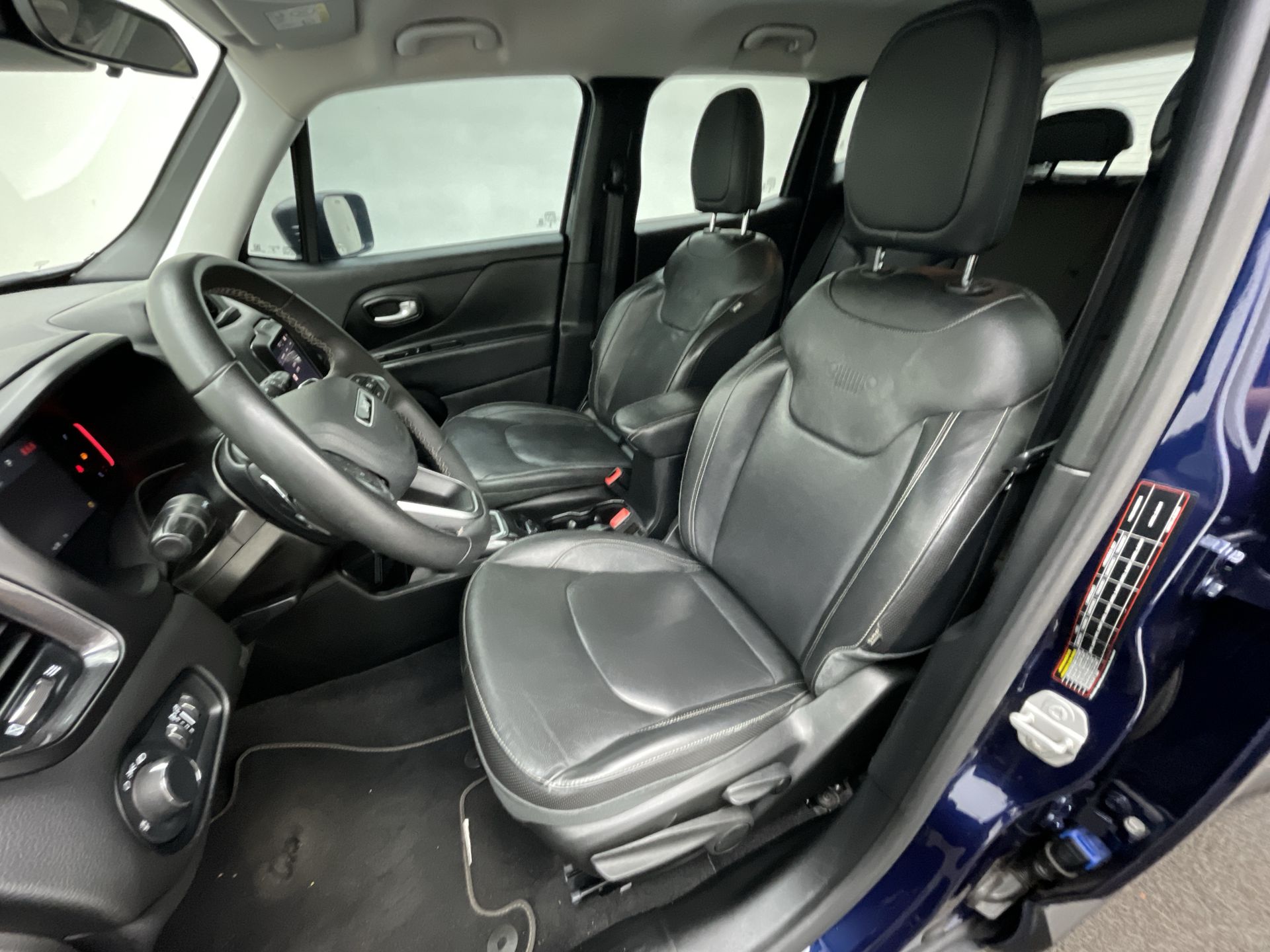 Renegade Long. T270 1.3 TB 4x2 Flex Aut.