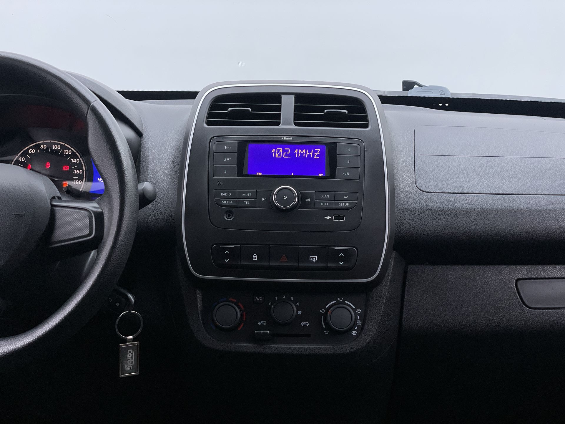 KWID Zen 1.0 Flex 12V 5p Mec.