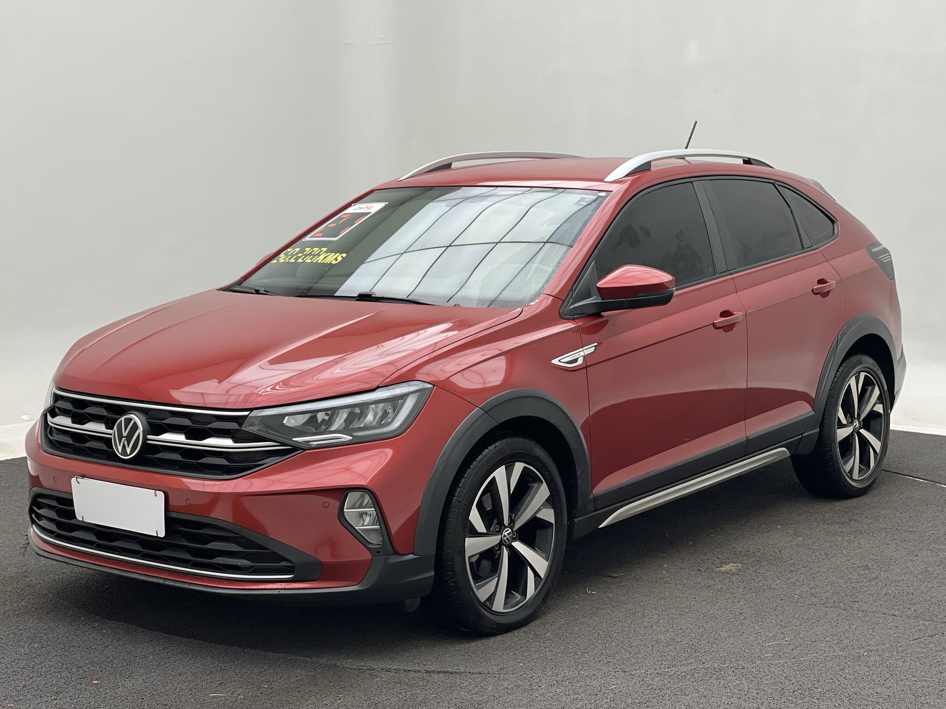 Nivus Highline 1.0 200 TSI Flex Aut.