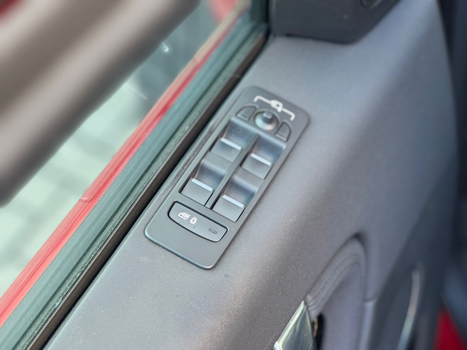 Land Rover-DISCOVERY-Discovery Sport SE 2.0 4x4 Aut./Flex