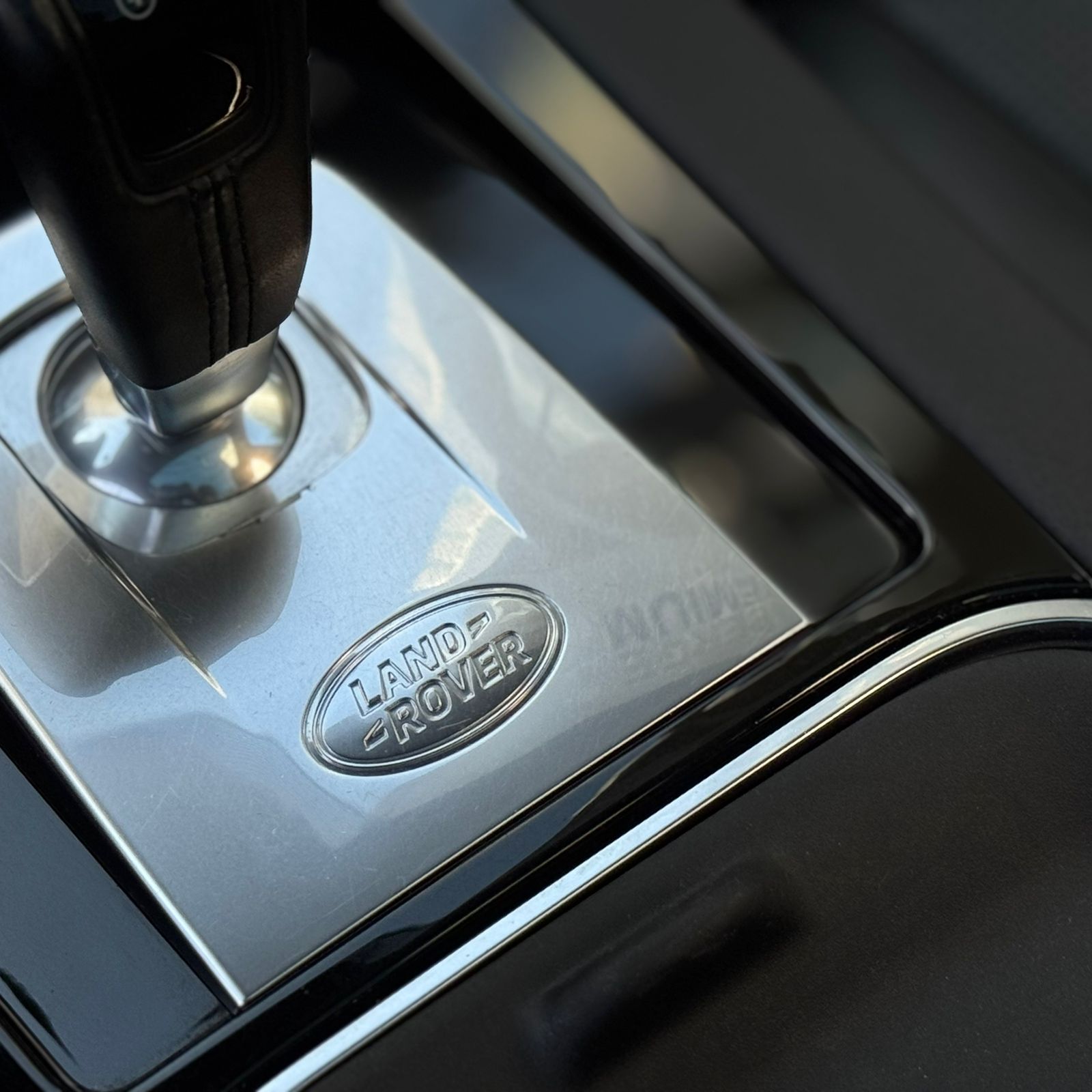 Land Rover-DISCOVERY-Discovery Sport SE 2.0 4x4 Aut./Flex