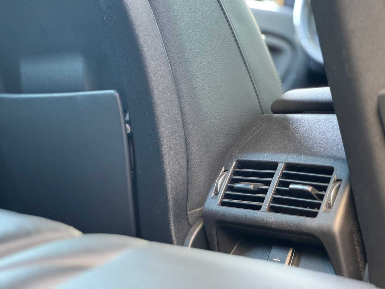 Land Rover-DISCOVERY-Discovery Sport SE 2.0 4x4 Aut./Flex