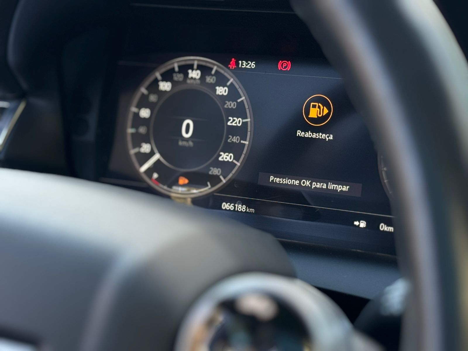 Land Rover-DISCOVERY-Discovery Sport SE 2.0 4x4 Aut./Flex